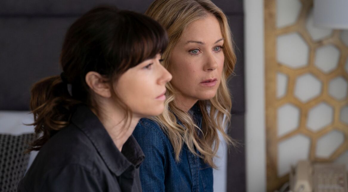 Bild aus Staffel 2 von "Dead to Me".