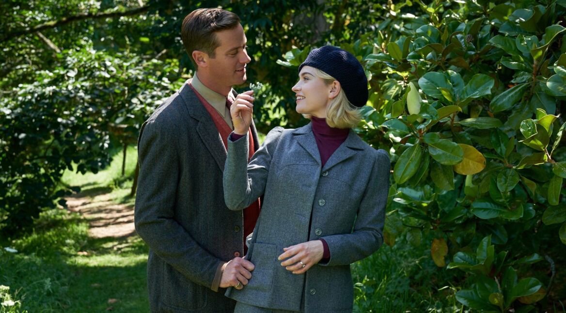 Lily James und Armie Hammer im Netflix-Remake von "Rebecca"