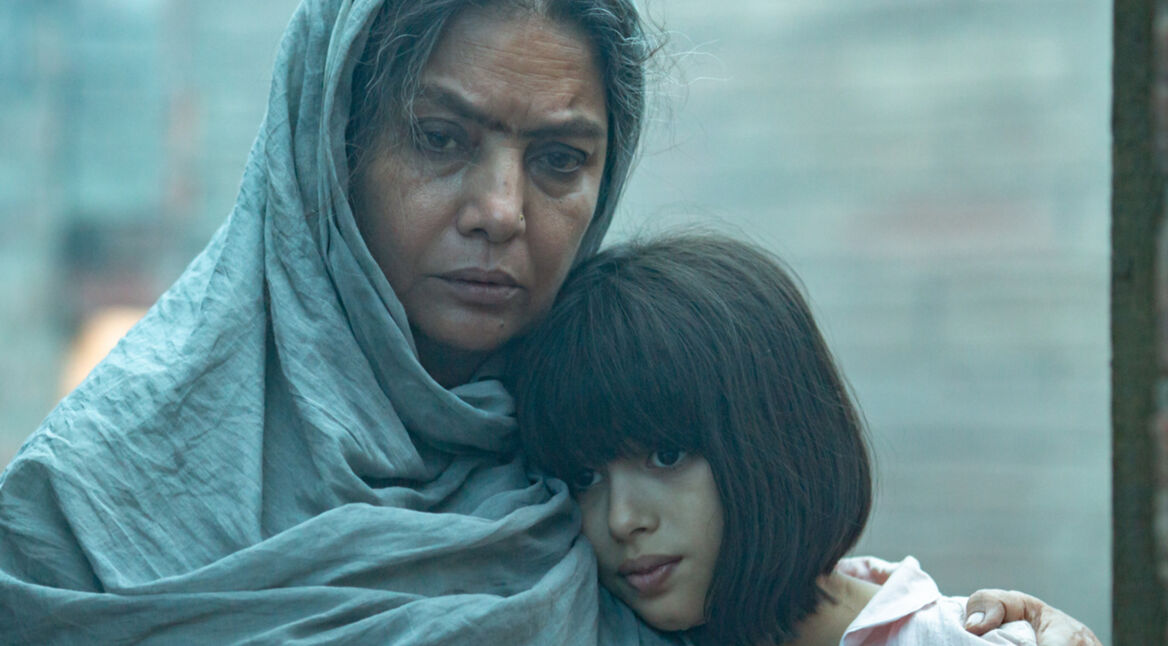 Der-schwarze-Brunnen-Riva-Arora-Shabana-Azmi-1