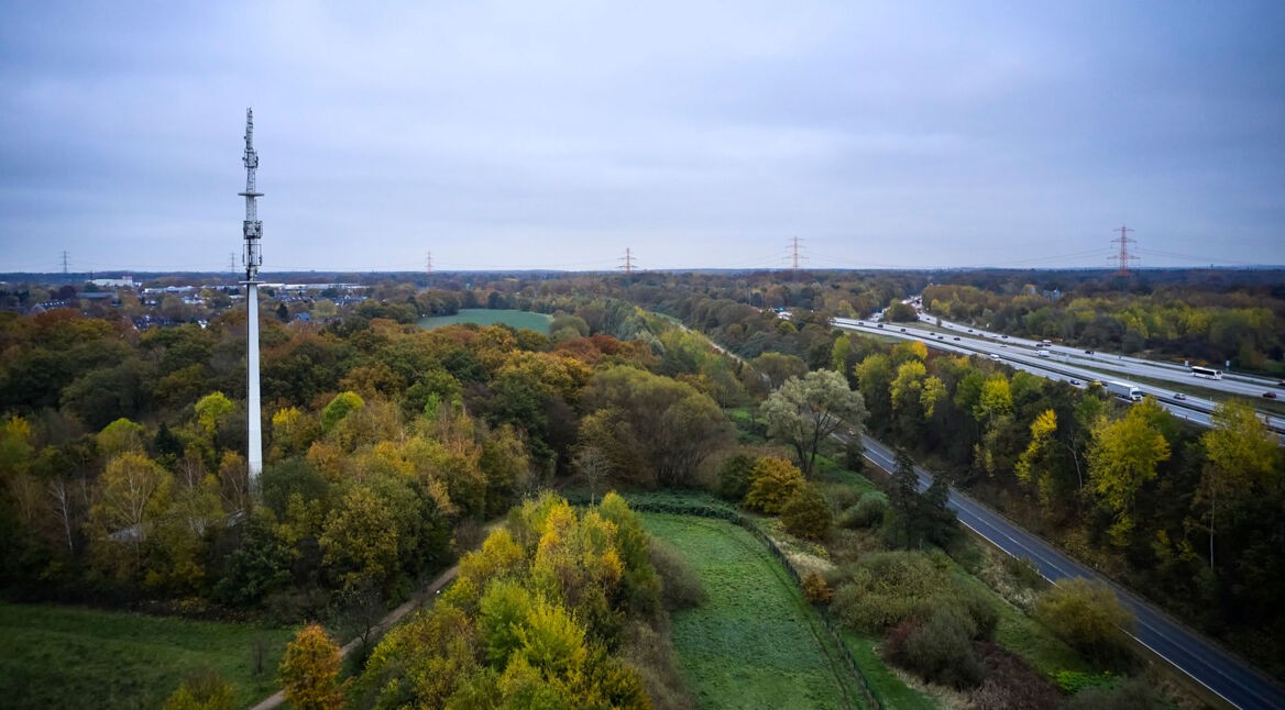 Eine 5G-Antenne von Vodafone in Hamburg.