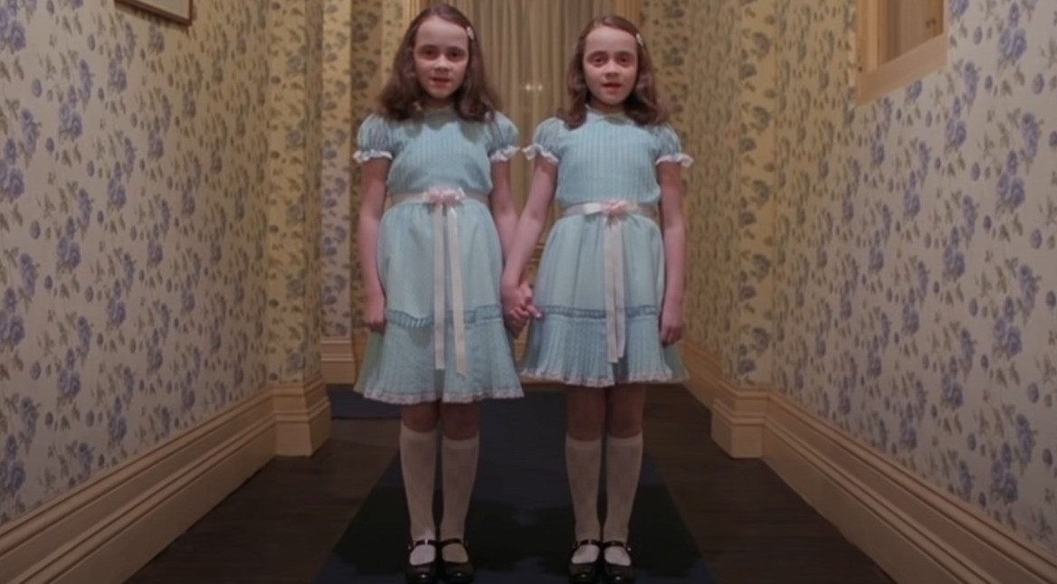 Die Zwillinge aus dem Horrofilm Shining