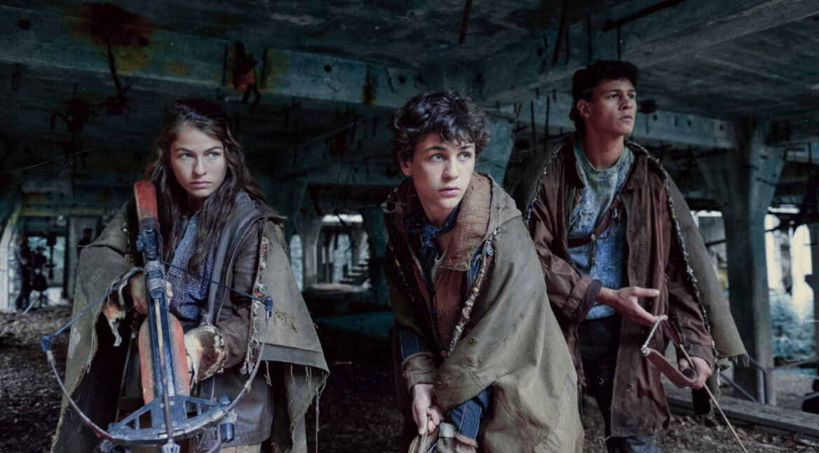 Henriette Confurius als Liv und Emilio Sakraya als Kiano in Netflix' Tribes of Europa