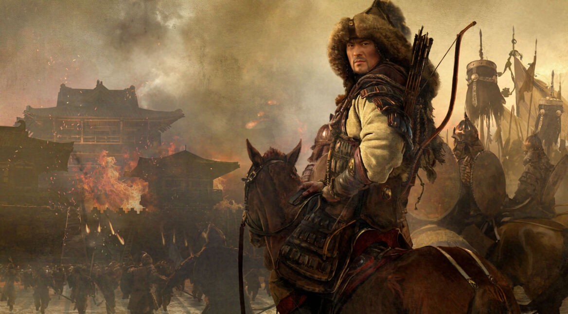 Ein asiatischer Krieger auf dem Pferd steht mit seiner Truppe vor einer brennenden Burg.