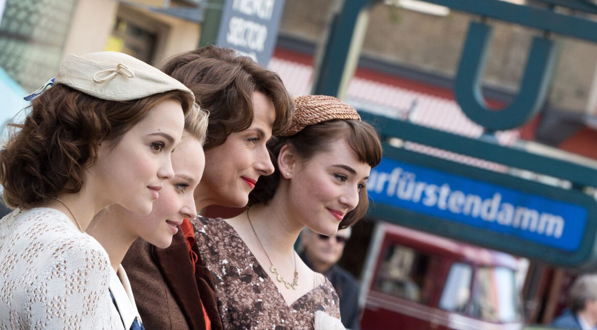 Emilia Schüle, Sonja Gerhardt, Claudia Michelsen und Maria Ehrich