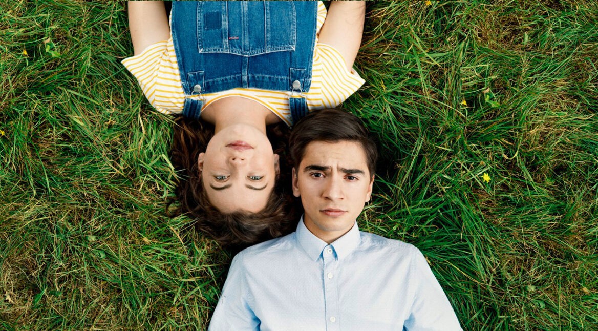 Ivo Kortlang und Amber Bongard in Tonis Welt