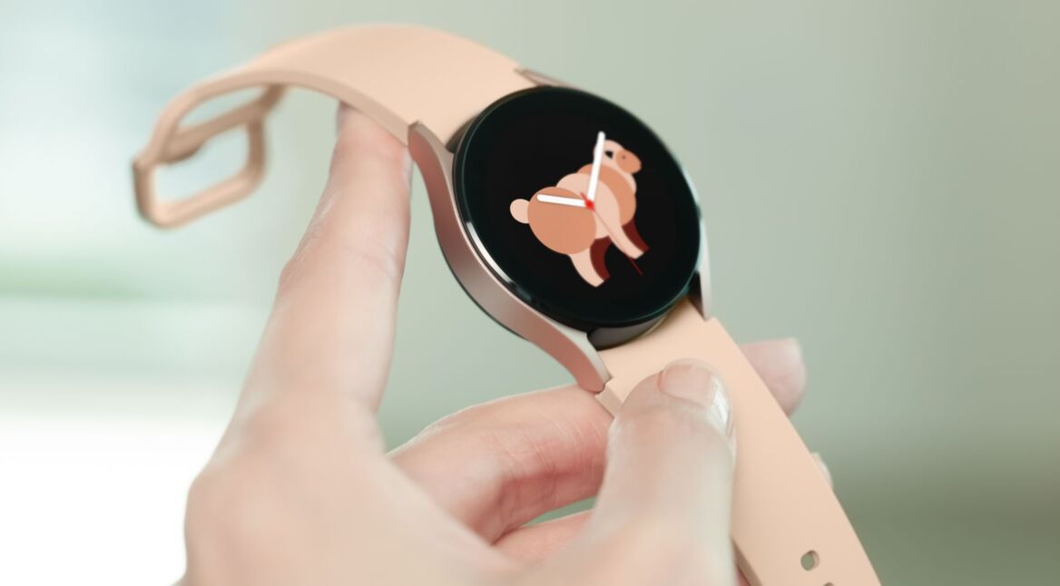 Ziffernblatt an der Galaxy Watch4.