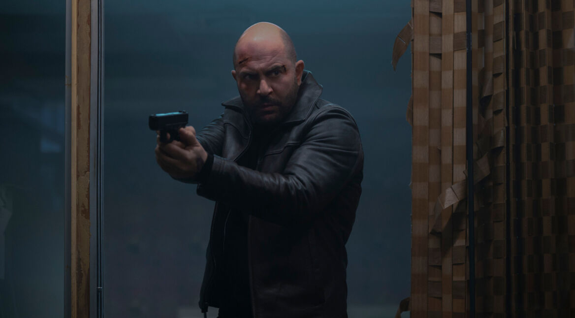 Lior Raz als Segev Azulai in der Netflix-Serie "Hit & Run"