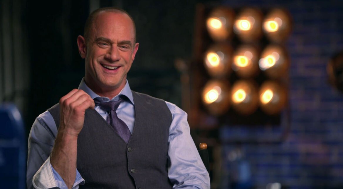 Der Schauspieler Christopher Meloni gibt ein Interview