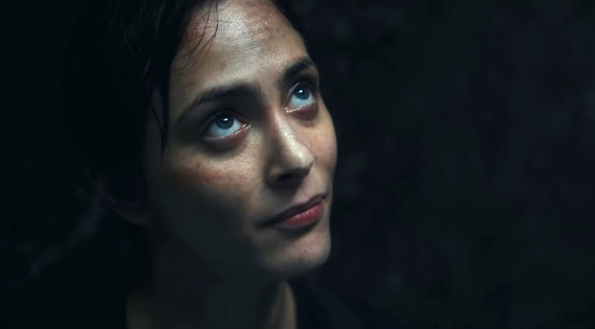 Nora Arnezeder in Tides