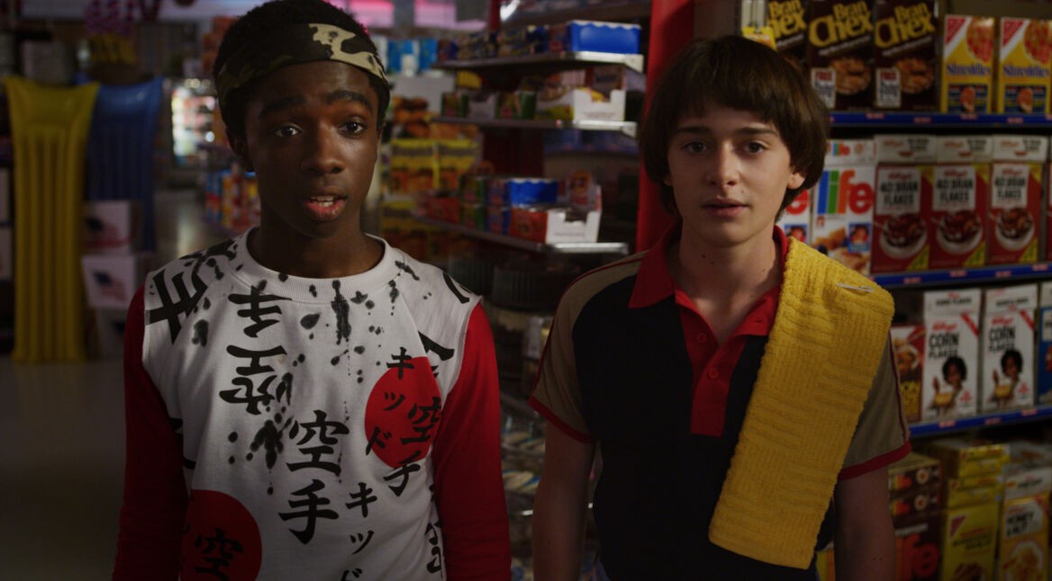 Lucas (Caleb McLaughlin) und Will (Noah Schnapp) in der Serie "Stranger Things".