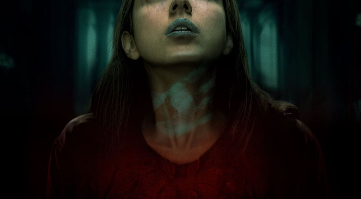 Cristina Rodlo in Niemand kommt hier lebend raus