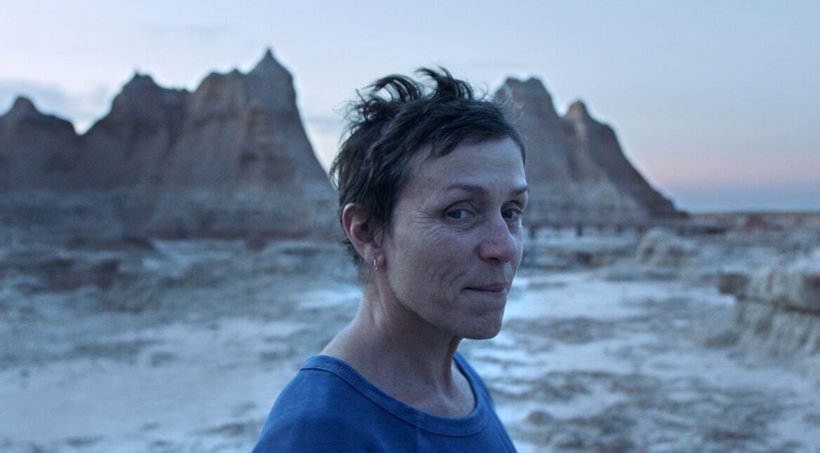 Frances McDormand als Fern in Nomadland.