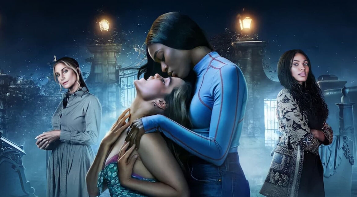 Sarah Catherine Hook und Imami Lewis in First Kill