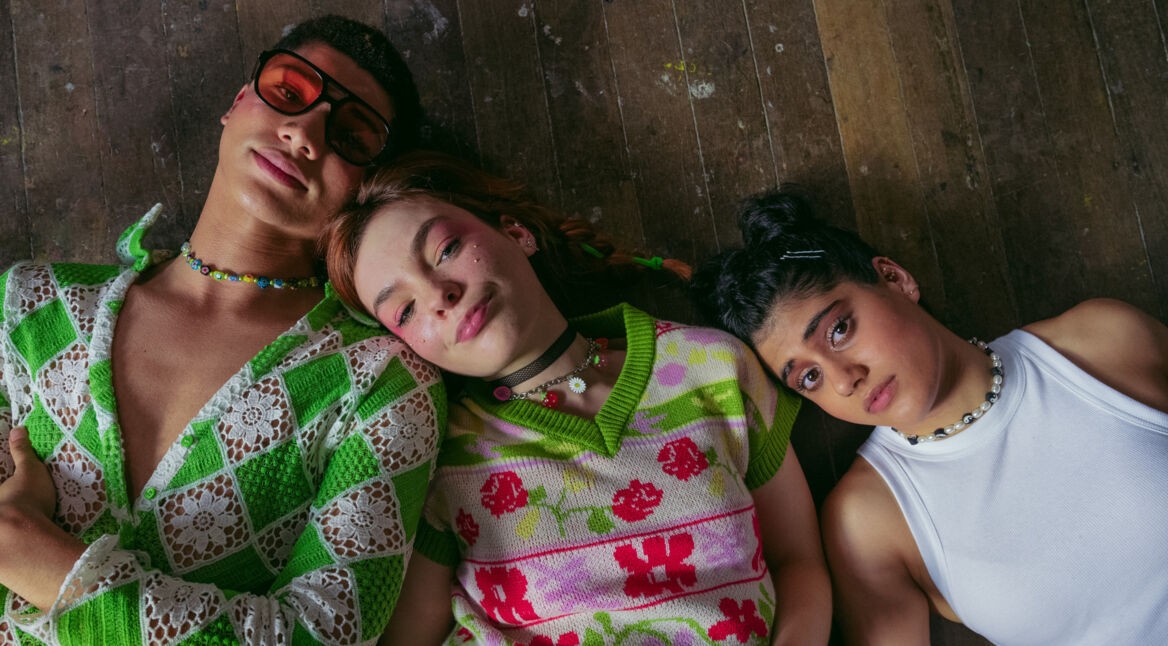 Ayesa Madon, James Majoos und Chloé Hayden in Heartbreak High