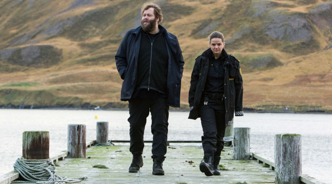 Das Bild zeigt eine Szene aus der Serie Trapped Gefangen in Island