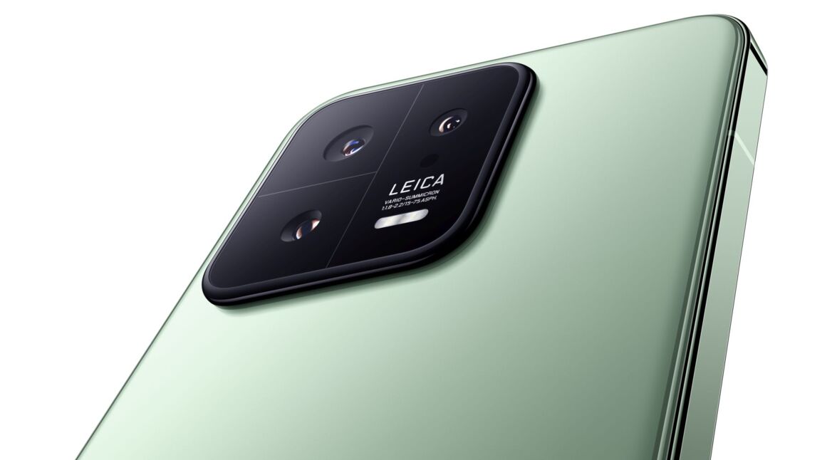 Das Xiaomi 13 in Hellgrün