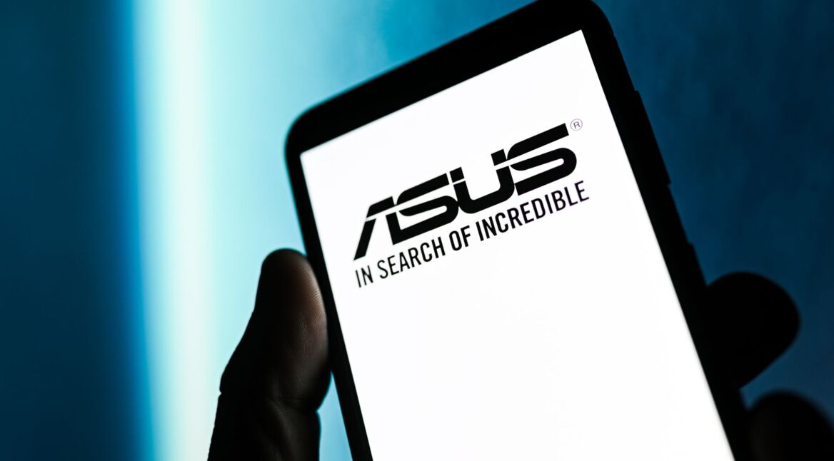 Logo von Asus auf Smartphone