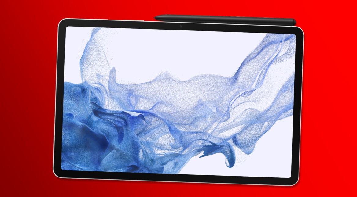 Galaxy Tab S8 vor rotem Hintergrund