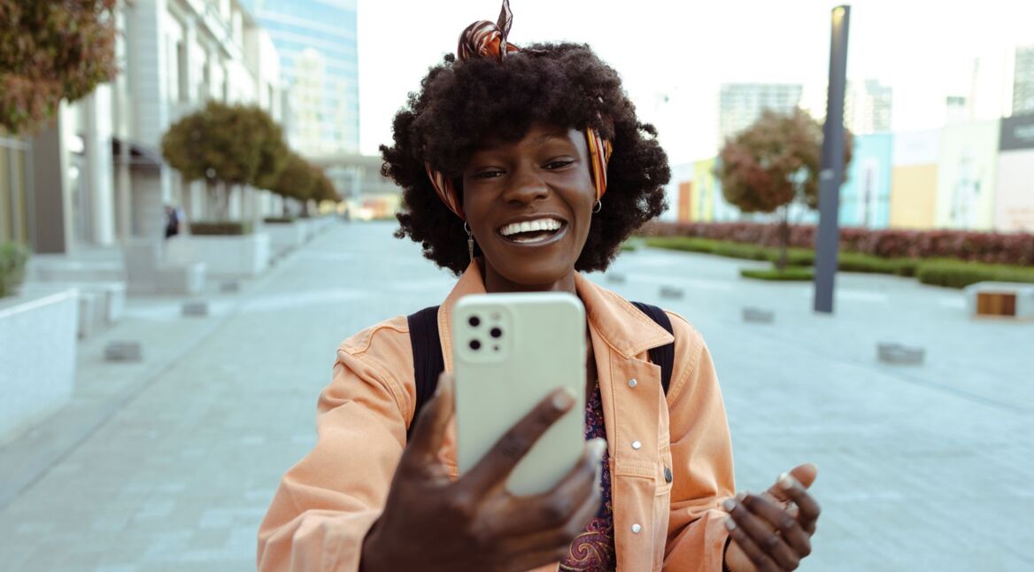 Mit dem iPhone 14 Pro ein Selfie knipsen