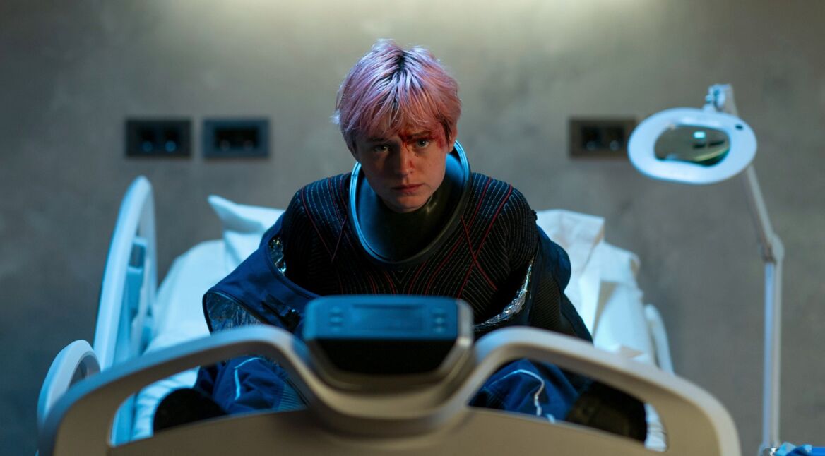 Szene aus der Serie "A Murder at the End of the World"