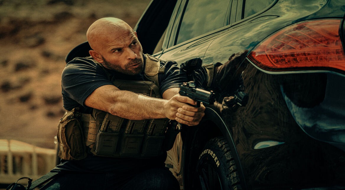 Der Schauspieler Franck Gastambide als einer der vier Spezialkräfte vor Ort.