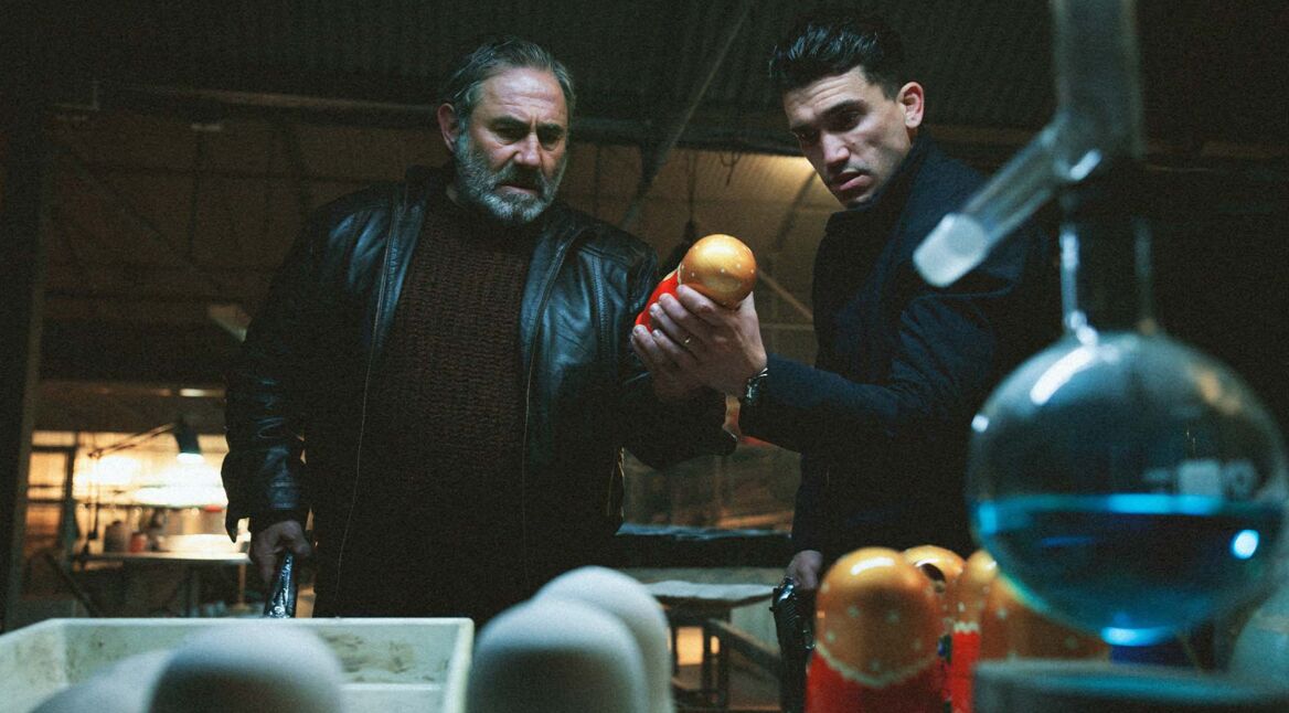 Mit eiserner Hand (1)