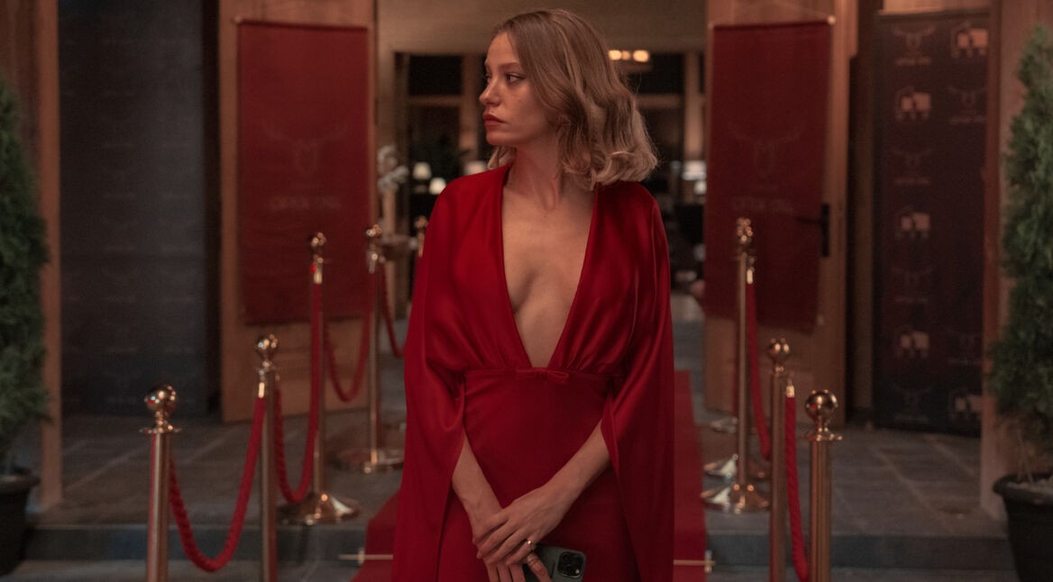 Serenay Sarikaya in Danke - Nächster!