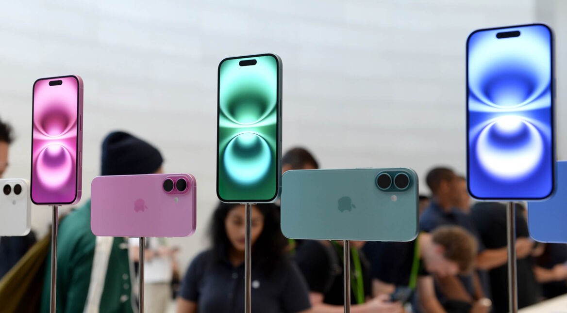 Die neuen iPhone-16-Modelle im Apple-Hauptquartier