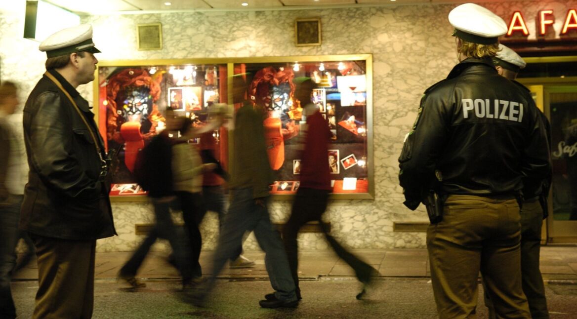 Polizei auf der Reeperbahn