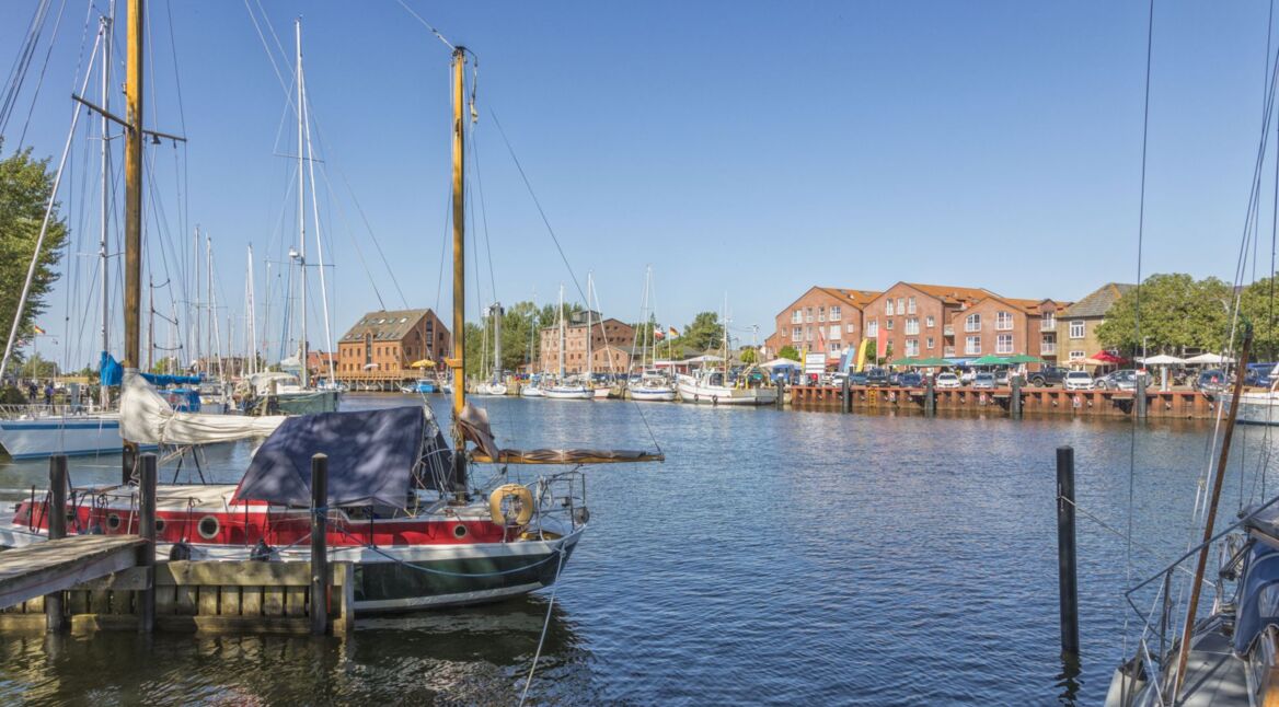 Der Hafen von Orth auf Fehmarn, der als Drehort für "Nord bei Nordwest" dient.