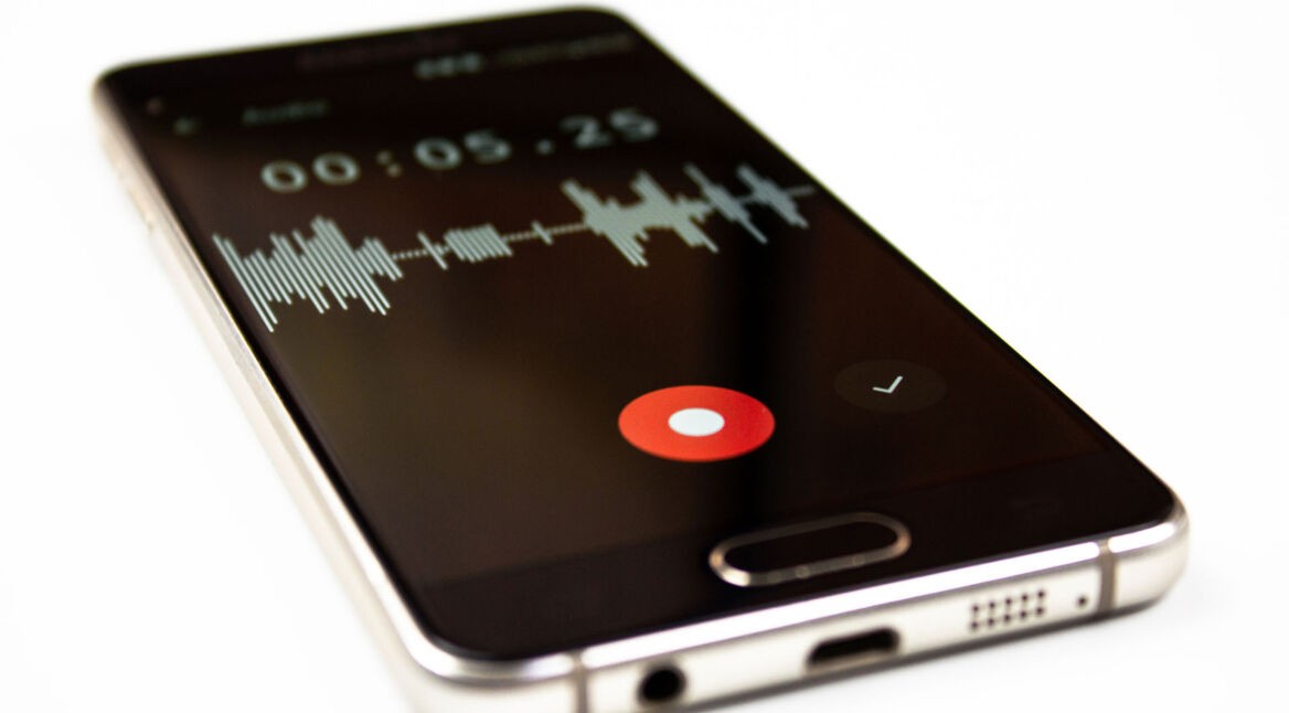 Eine Aufnahmeapp auf einem Android-Smartphone