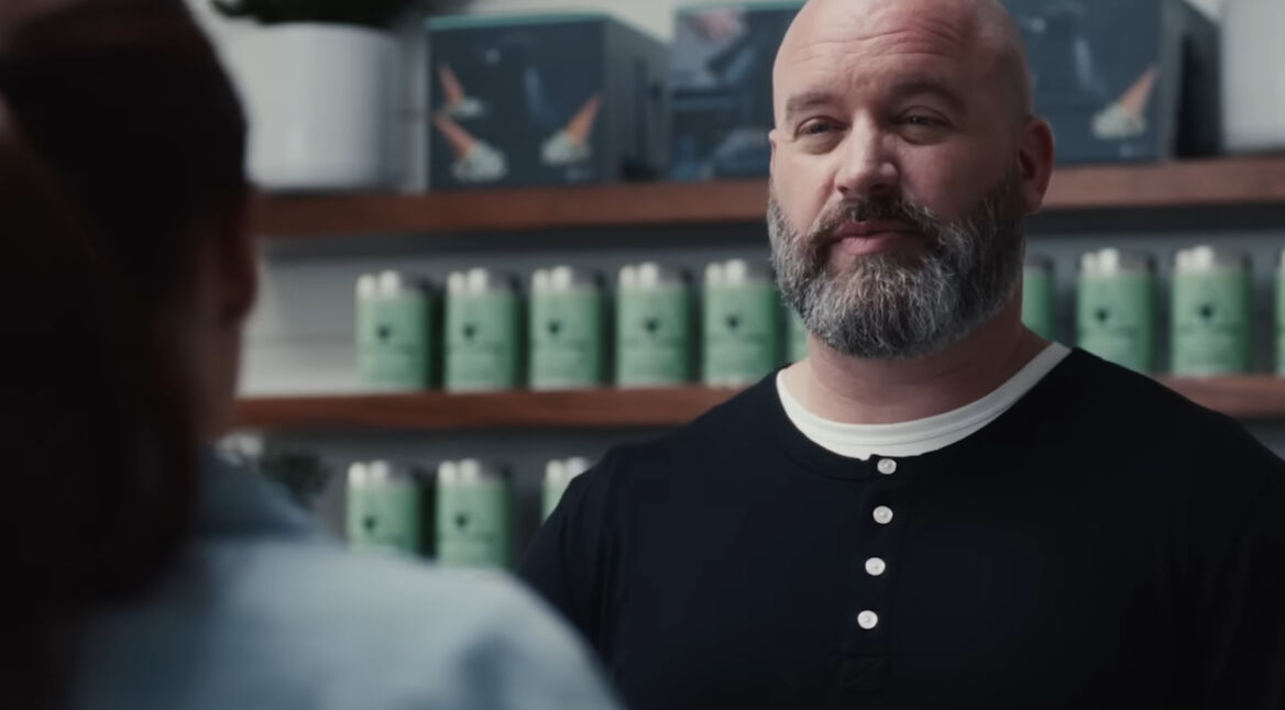 2-Bad_Thoughts-Shea_Whigham-Rob_Iler (c) Netflix ┬® Netflix