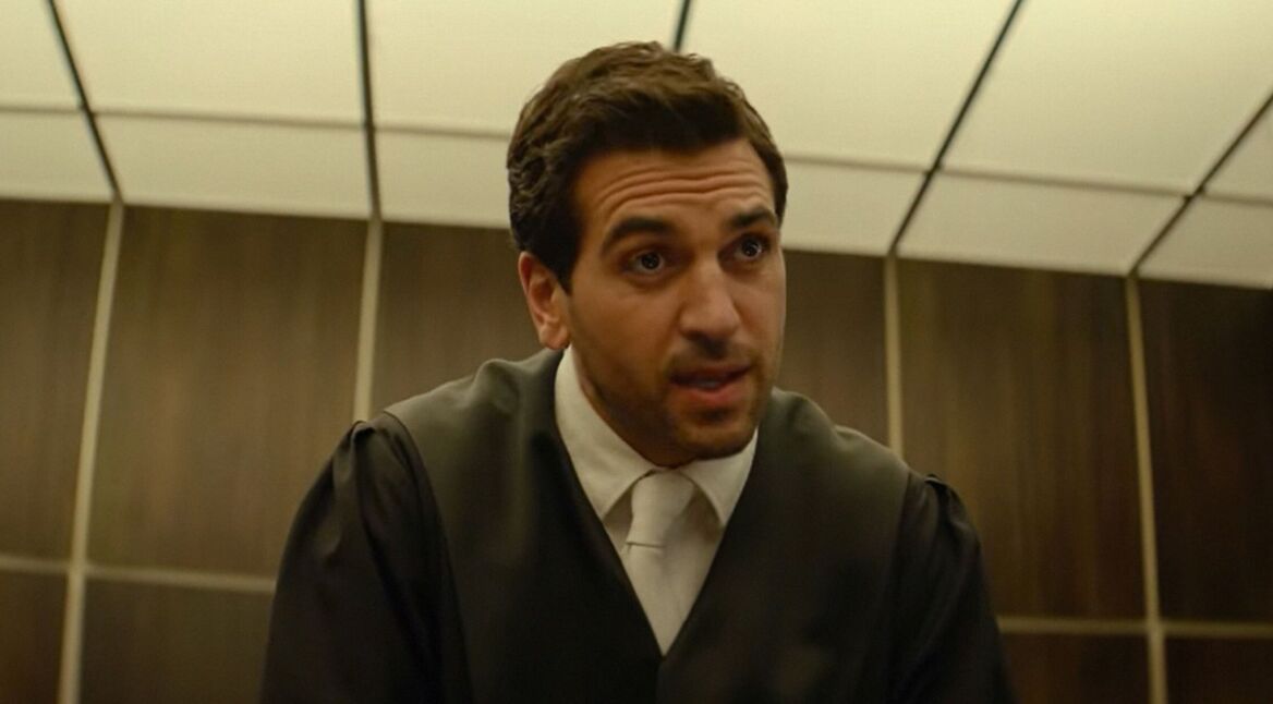 Elyas M'Barek als Rechtsanwalt vor Gericht in einer Szene des Films "Der Fall Collini"