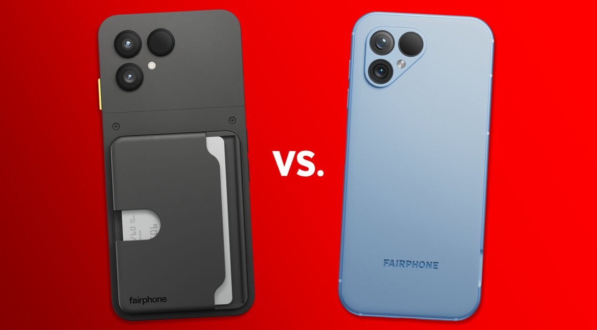 Das Fairphone 6 in Schwarz ist links, das Fairphone 5 in Hellblau ist rechts zu sehen.