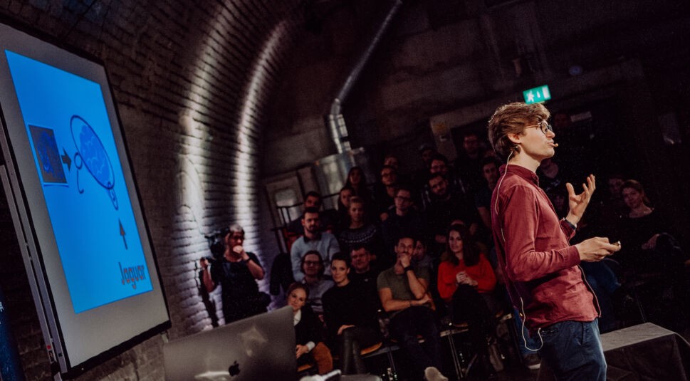 vodafone-science-slam-nadya-jacobs