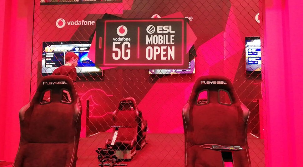 Zocke beim Vodafone-Stand auf der Gamescom 2019 gegen die Profi-Gamer