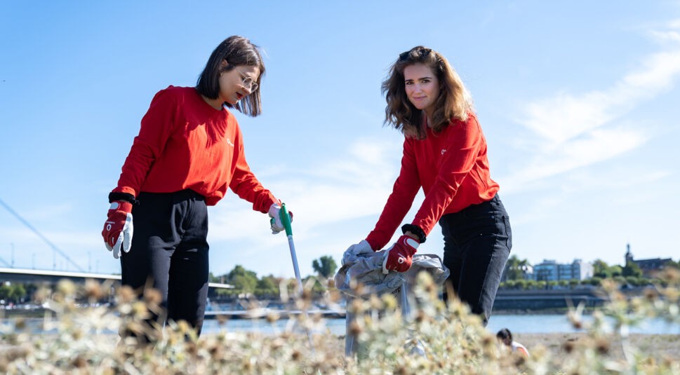 Rhine Clean Up in Düsseldorf mit Vodafone