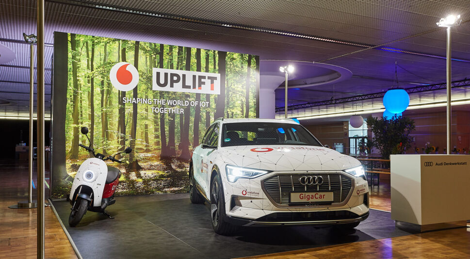 Das Vodafone GigaCar auf der Ausstellungsfläche der Bits and Pretzels 2019