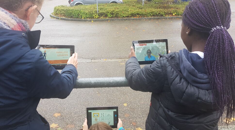 Platz 1: "Lernbüro digital-kooperativ" der Inge-Aicher-Scholl Realschule aus Neu-Ulm-Pfuhl und der Gregor-von-Scherr-Schule aus Neunburg vorm Wald