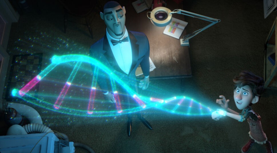 Junge lässt in "Spione undercover" Matrix aus Armand aufleuchten. Spion schaut ihm zu. Bild: © 2019 Twentieth Century Fox