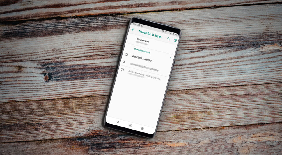 Auswahl des zu koppelnden Bluetooth-Gerätes auf Android-Smartphone