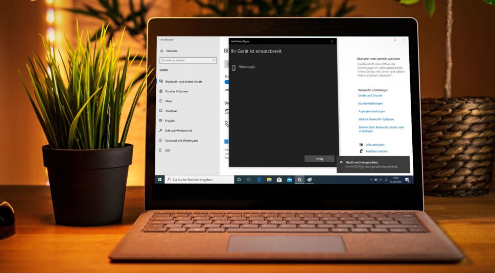 Screenshot von Windows 10 Laptop während Kopplung und Übertragung per Bluetooth mit Android-Smartphone
