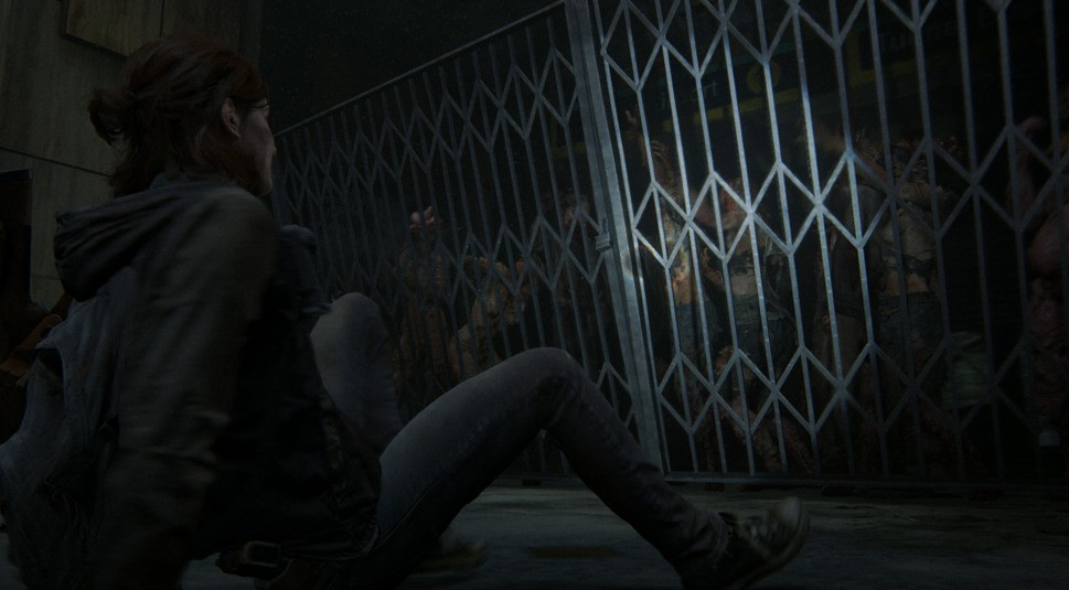 Ellie vor einem Verschlag in "The last of Us Part II"