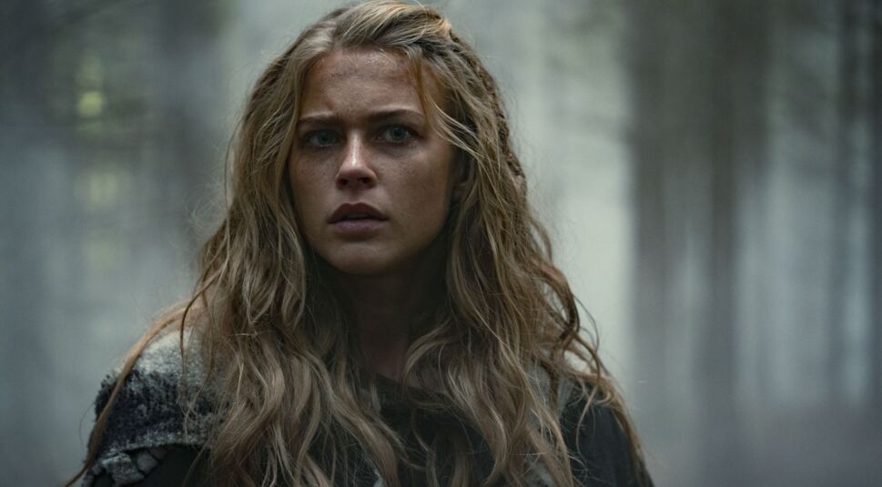 Jeanne Goursaud in der Netflix-Serie "Barbaren".