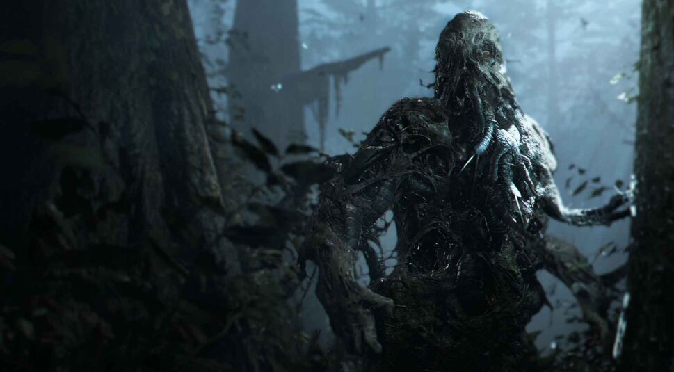 Eine mutierte Fantasiegestalt in einem Wald in "Resident Evil 7: Biohazard".