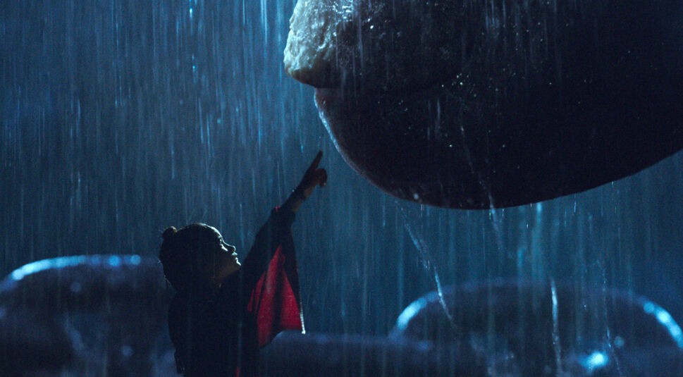 Kaylee Hottle als Jia