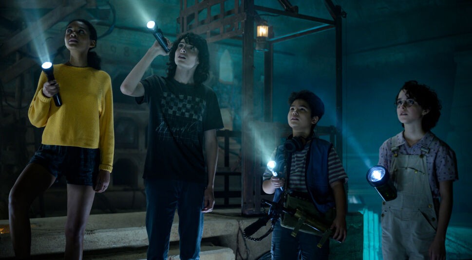 Ghostbusters Legacy Team bestehend aus Lucky, Trevor, Podcast, Phoebe