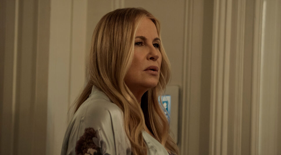 Jennifer Coolidge als Karen Calhoun