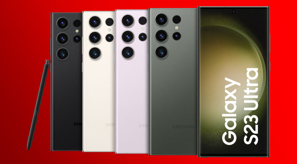 Rückansicht des Samsung Galaxy S23 Ultra inklusive Stift