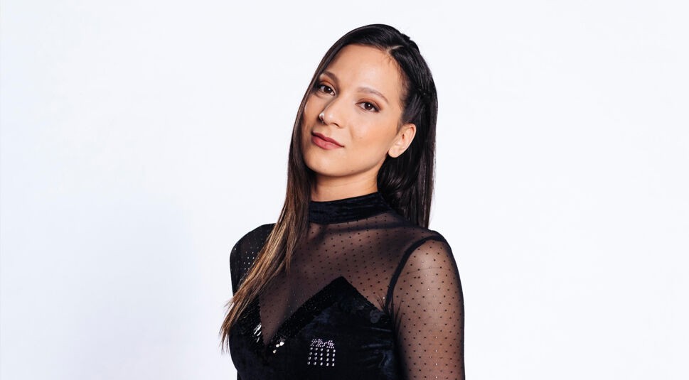 Shaolyn Fernandez spielt Charlotte „Charlie“ Beer